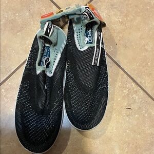 Speedo Black and Teal Aqua Shoes